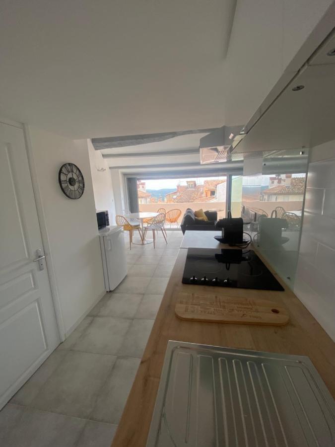 Charmant Appartement Terrasse Sur Les Toits Grasse Dış mekan fotoğraf